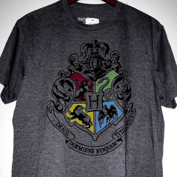 harry Potter tshirt large - Picture 3 of 4